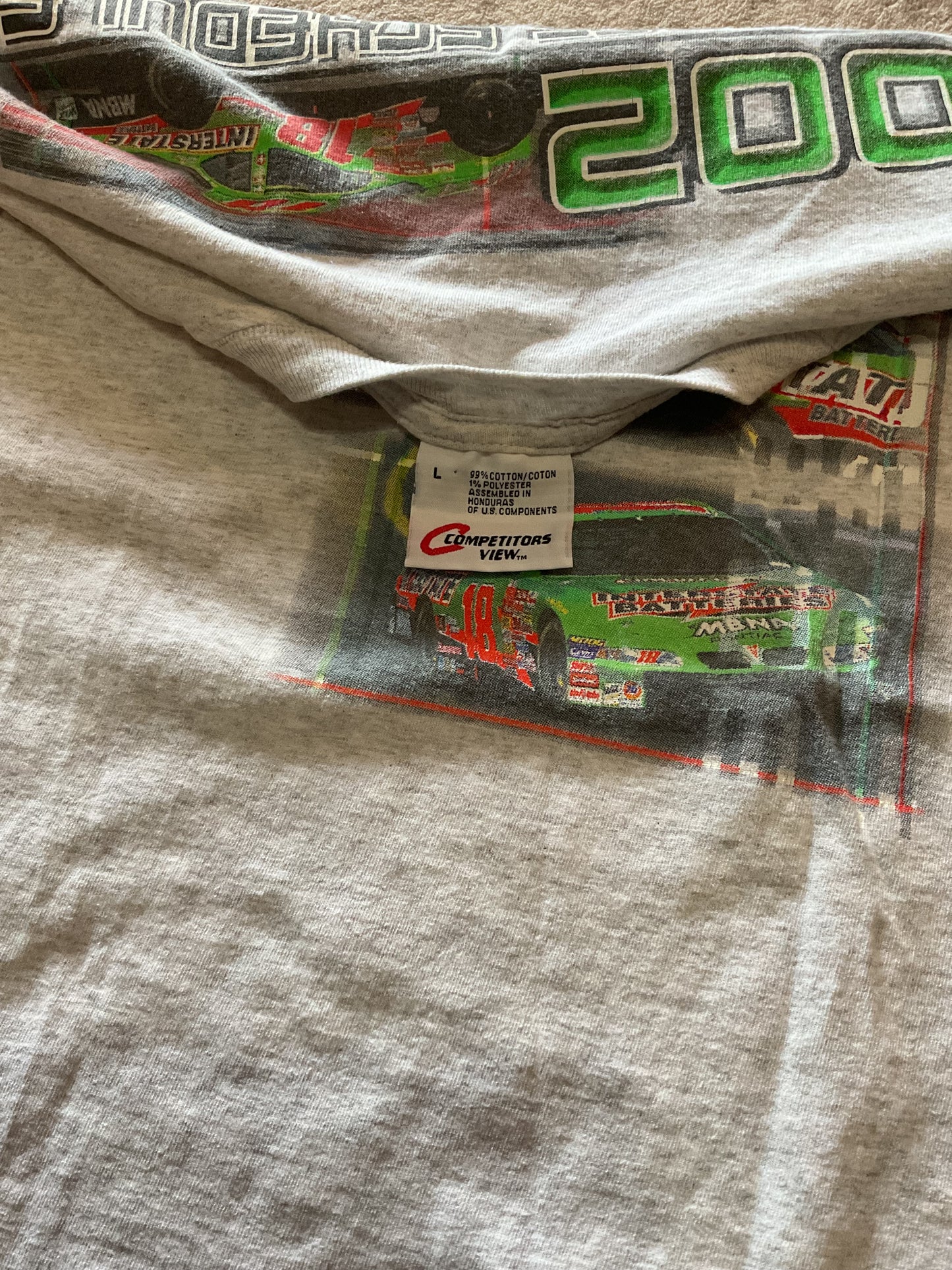 ￼Chase Authentic 2002 NASCAR #18 BOBBY- XL
