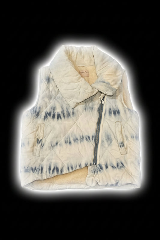 Free people large tie-dye Sherpa lined vest brand new- L
